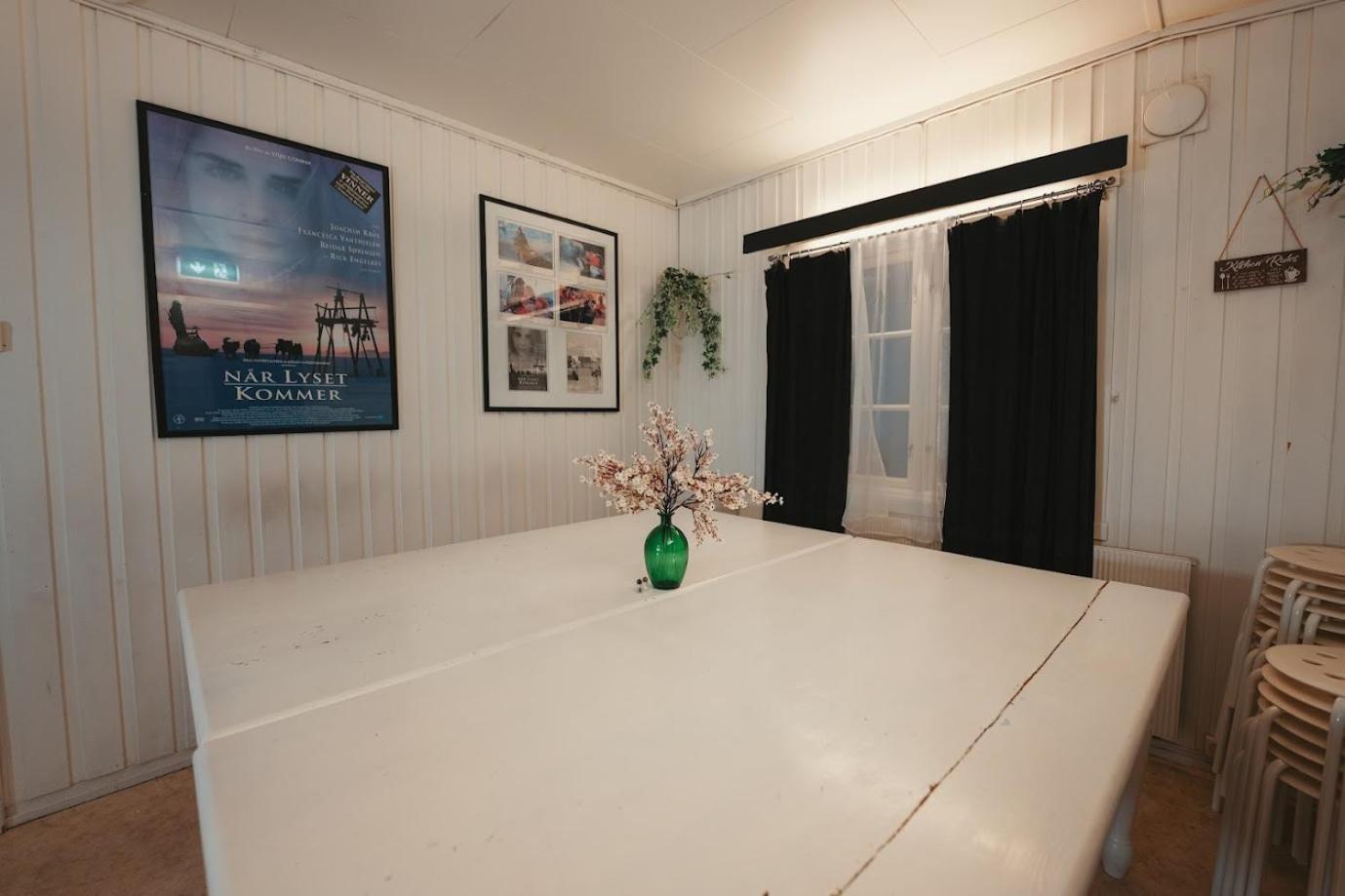 Gjestehuset 102 Longyearbyen Kültér fotó