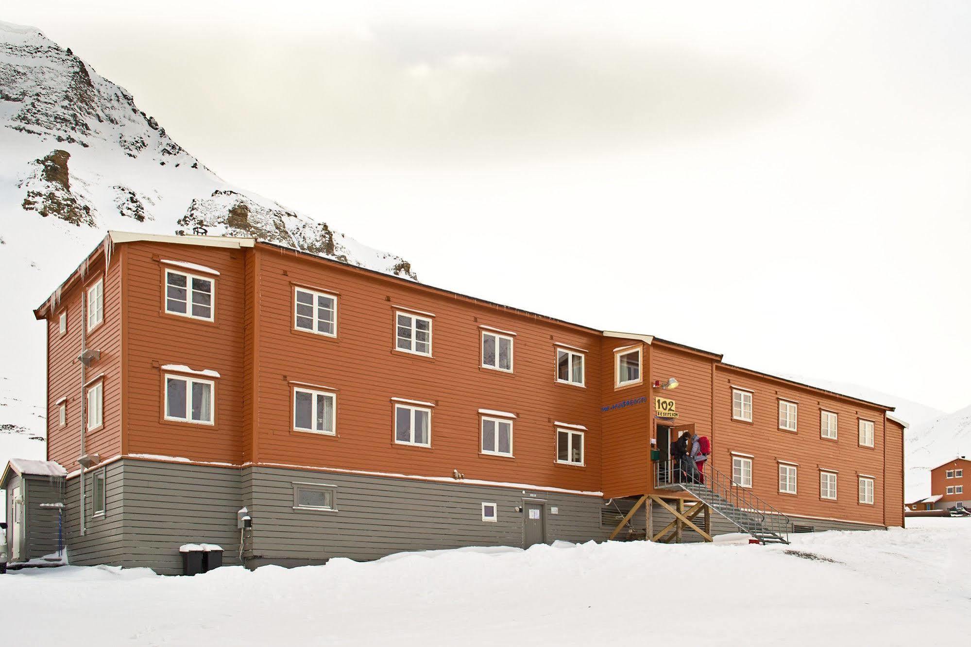 Gjestehuset 102 Longyearbyen Kültér fotó