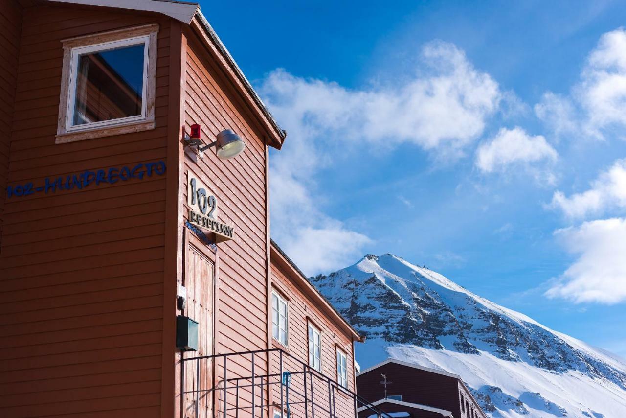Gjestehuset 102 Longyearbyen Kültér fotó
