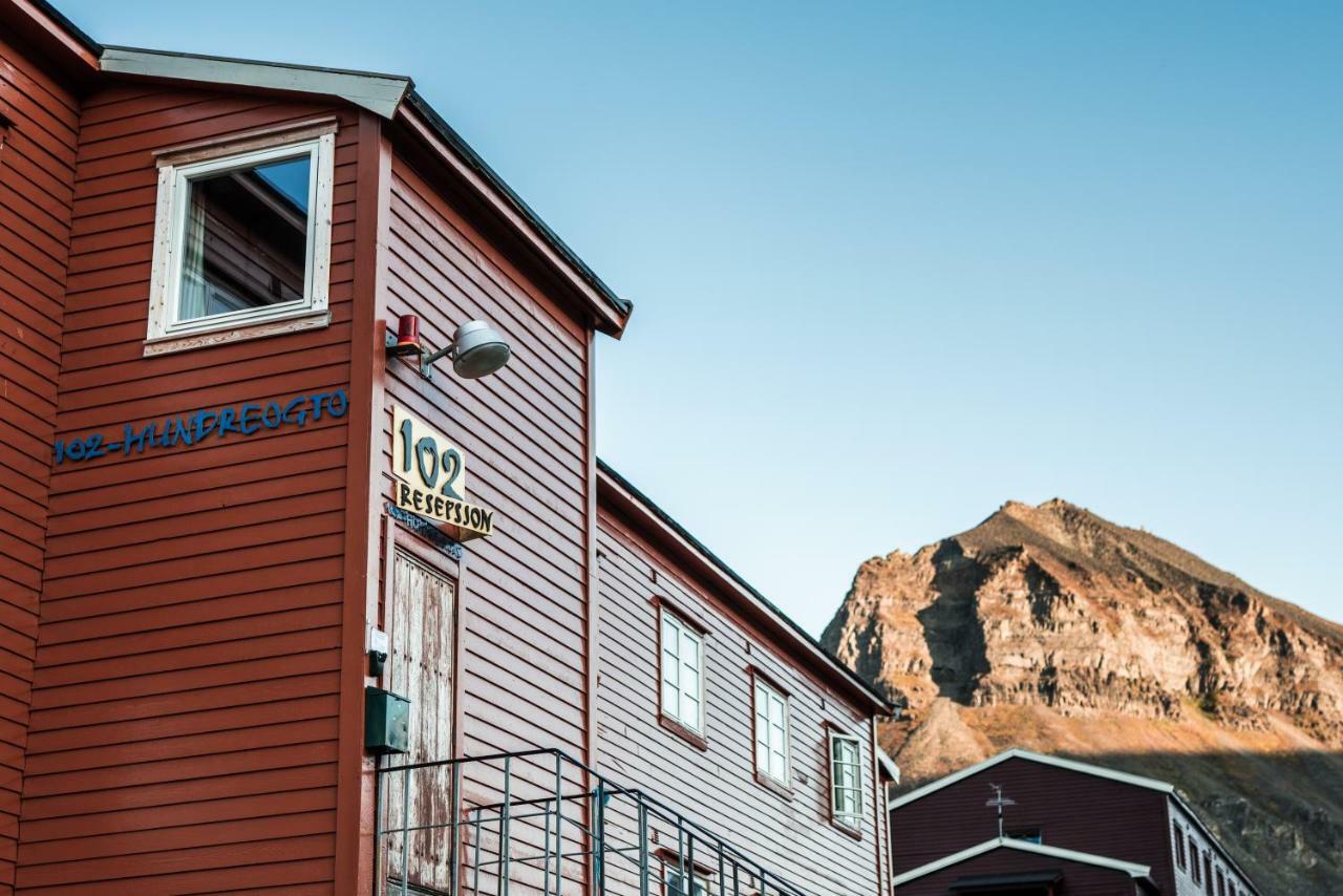 Gjestehuset 102 Longyearbyen Kültér fotó